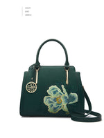 Dark green send gift bag