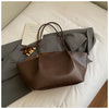 Casual Large Capacity  Shoulder Bag ‒ Spacious Retro  Travel Tote