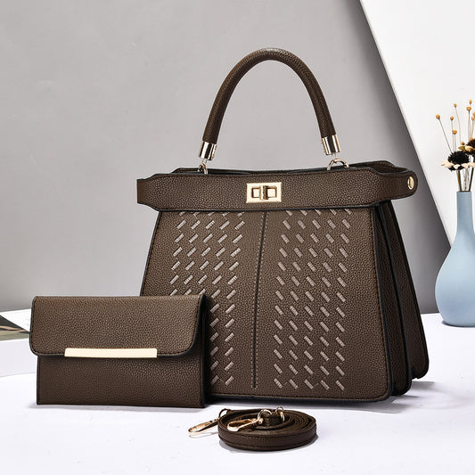 Premium Large Capacity  Crossbody Bag ‒ Spacious  Shoulder Bag